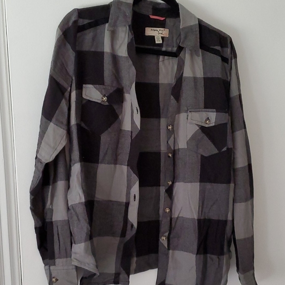 *** SOLD*** Black and Grey Flannel - Picture 1 of 2